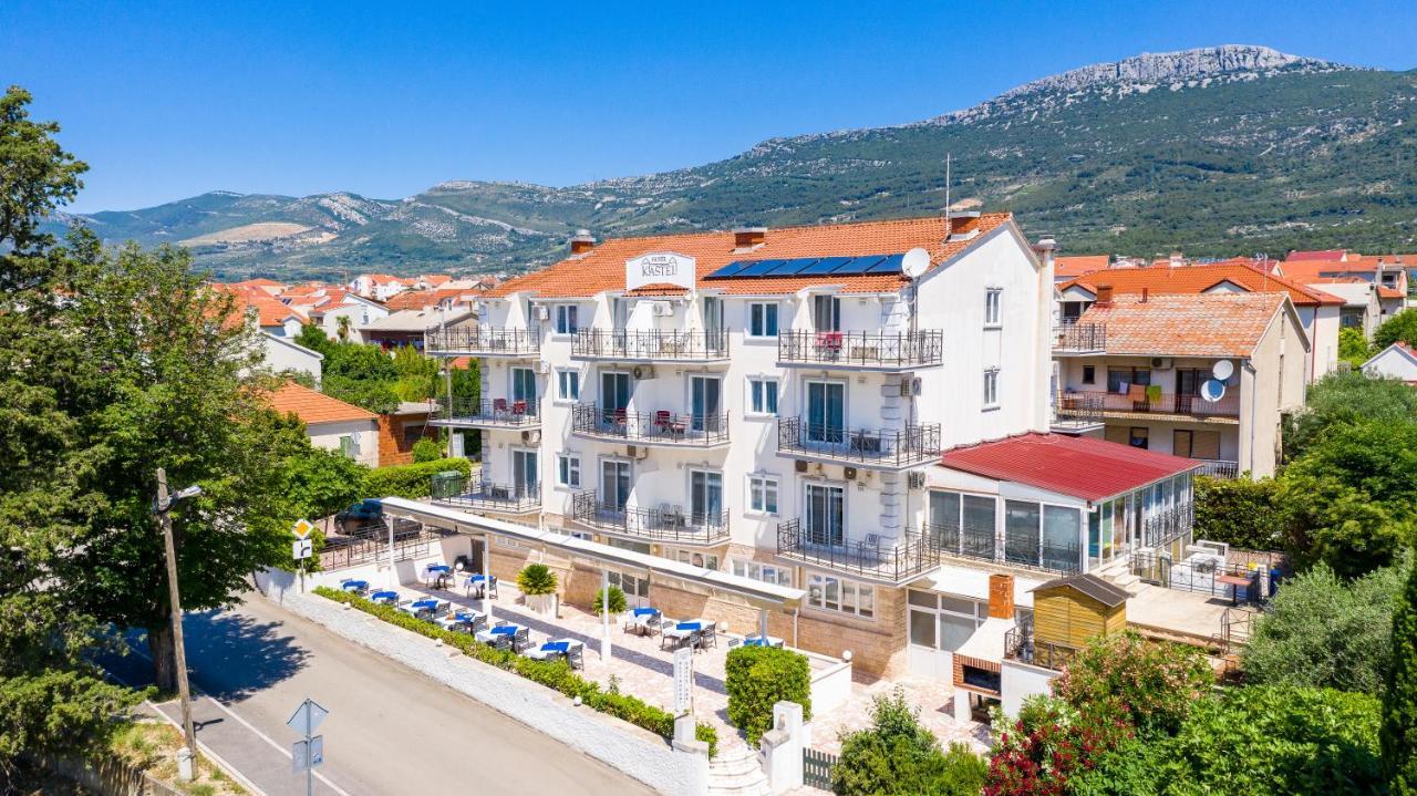 Hotel Aqua - Guest Rooms & Suites Kaštela エクステリア 写真