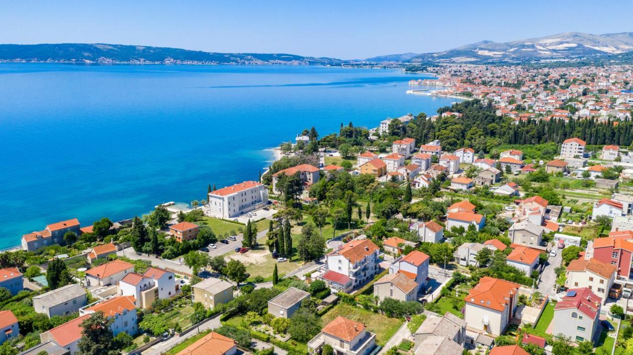 Hotel Aqua - Guest Rooms & Suites Kaštela エクステリア 写真